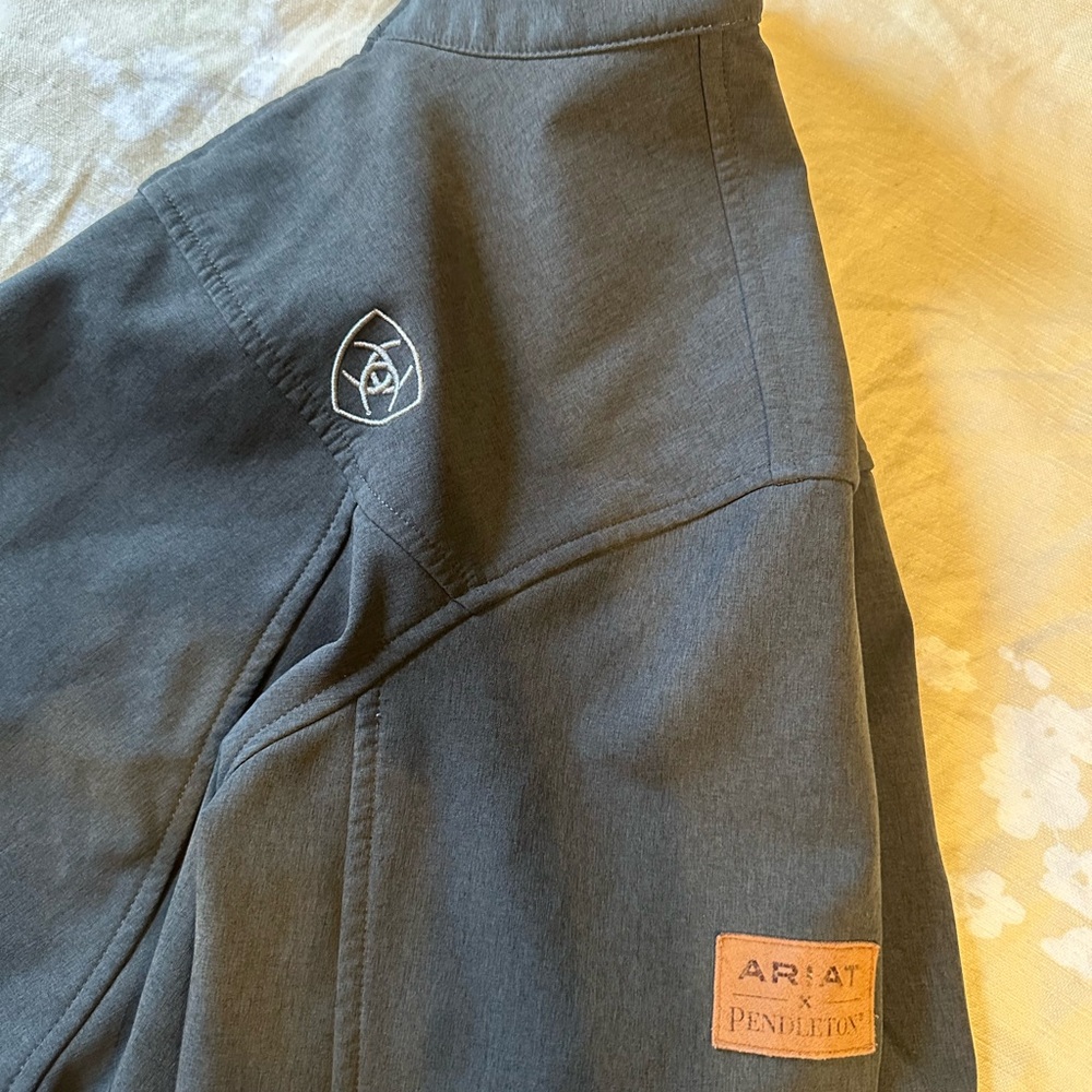 Ariat X Pendleton Softshell Jacket - image 2